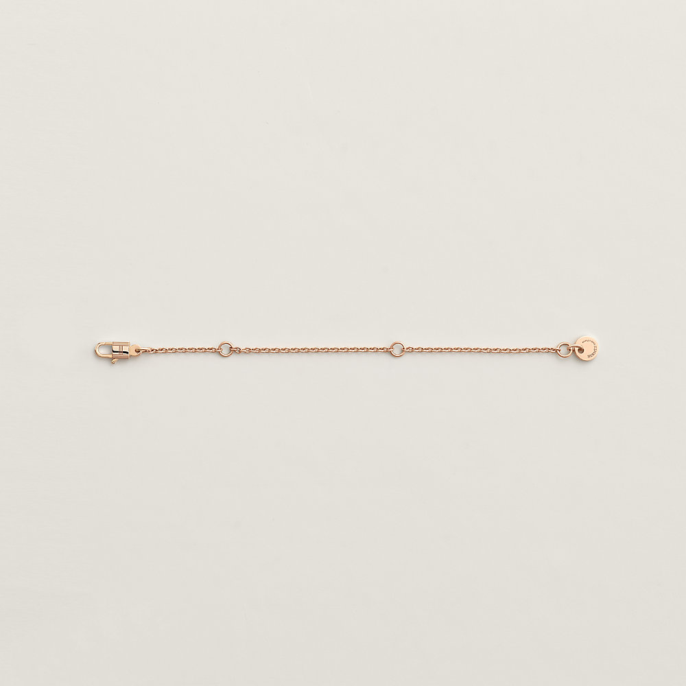 幸運のお守り感たっぷり♪【HERMES】Amulettes Kelly ペンダント Amulettes Kelly pendant | Hermès USA